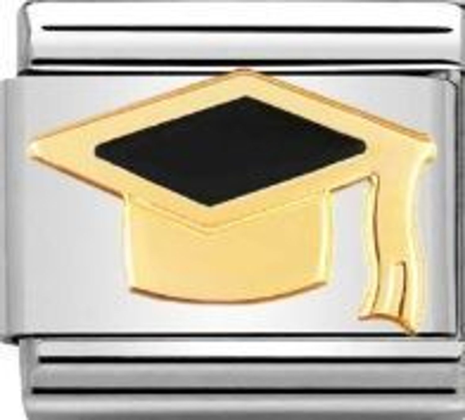 030223 08 – Czapka Absolwenta z 18K Złotem.jpg